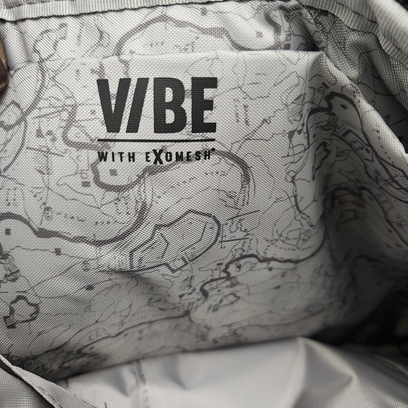 Pacsafe vibe sling bag  backpack black - Picture 8 of 10